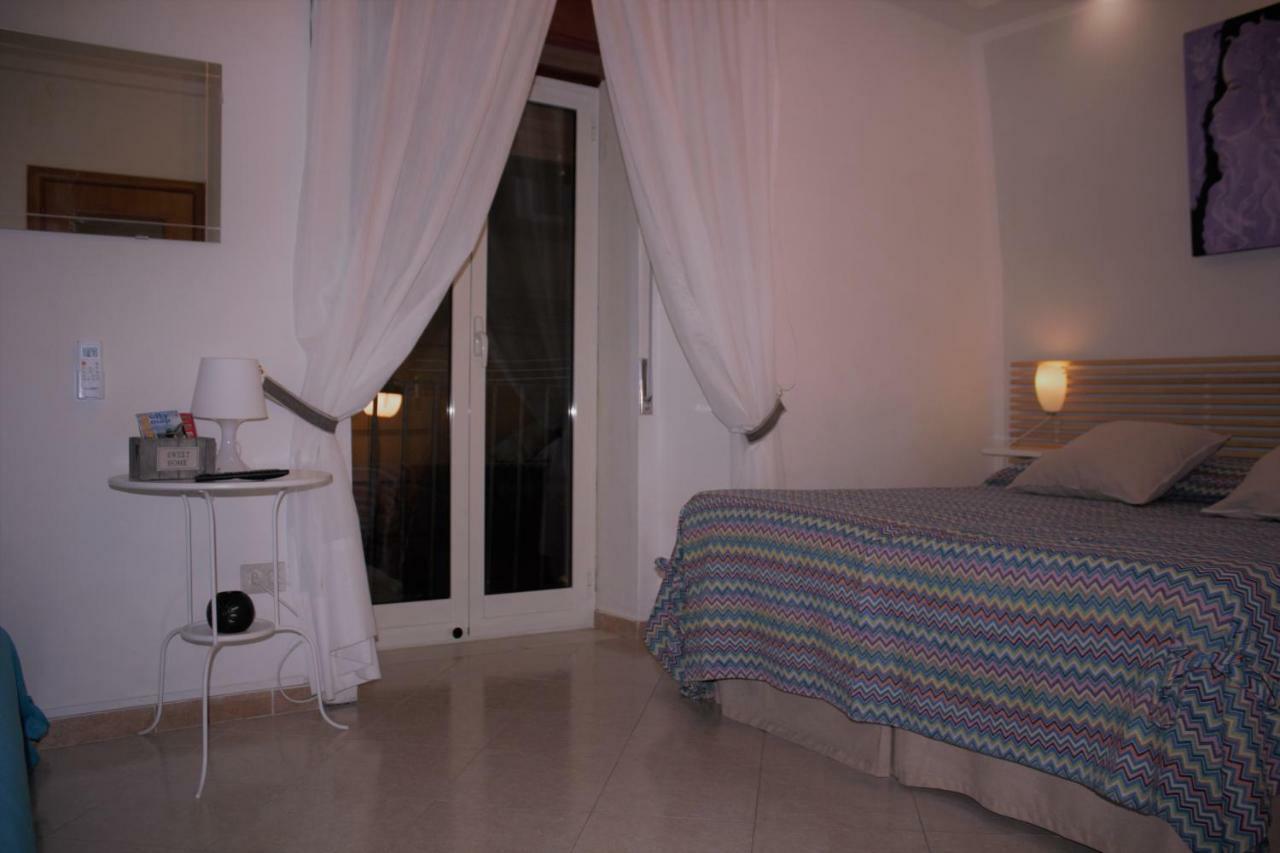 Casa Nel Cuore Di Centro Storico Hébergement de vacances Naples
