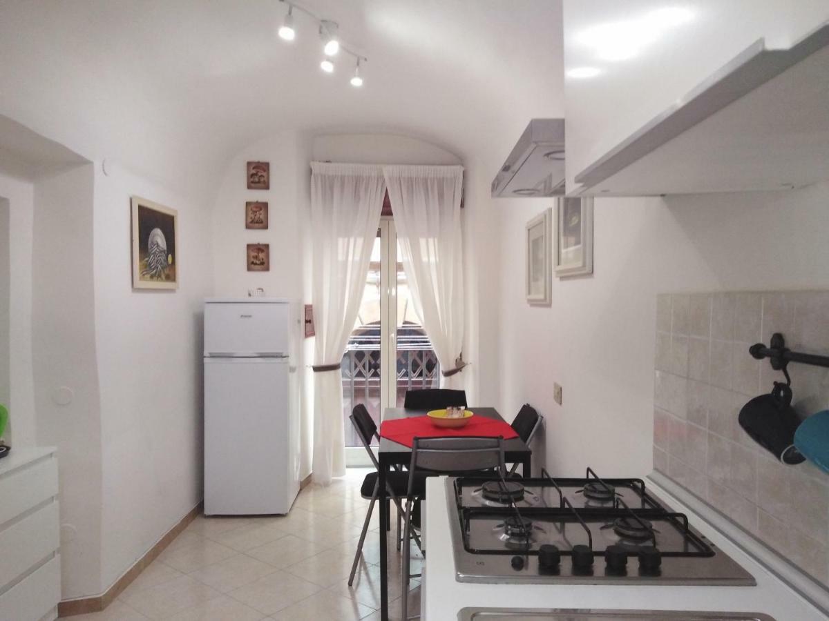 Casa Nel Cuore Di Centro Storico Hébergement de vacances *